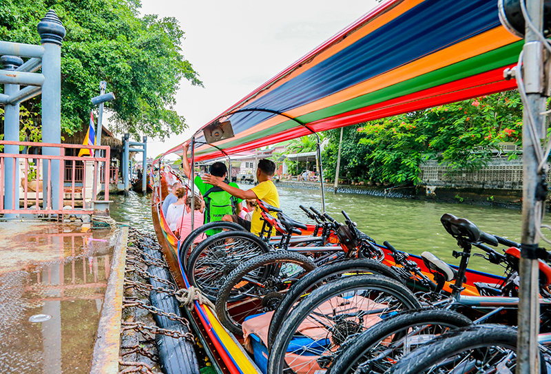 Bangkok Canal Boat & Bike Tour 1